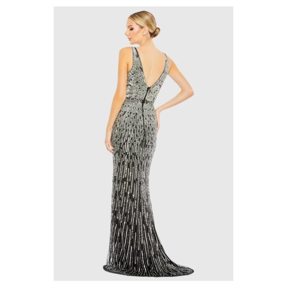 NWT Mac Duggal Sequin Embellished Sleeveless Gown, Black/Silver, Sz 12 598$ - Picture 3 of 9